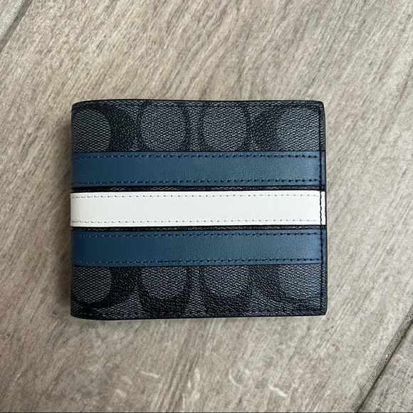 Coach 3 In 1 Wallet In Signature Canvas With Varsity Stripe - Picture 1 of 8